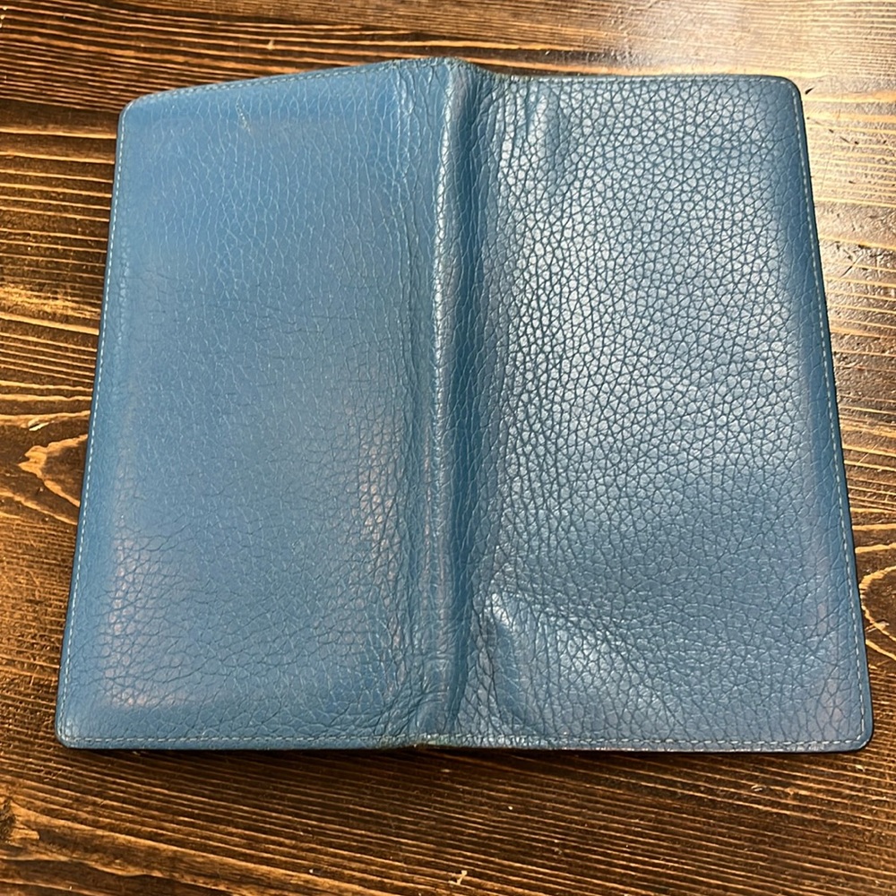 EUC  Louis Vuitton Brazza Wallet w/ COA - Picture 2 of 14